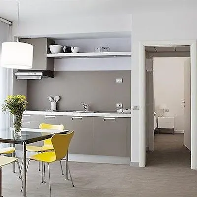 Zambala Luxury Apartments Milan 2*,