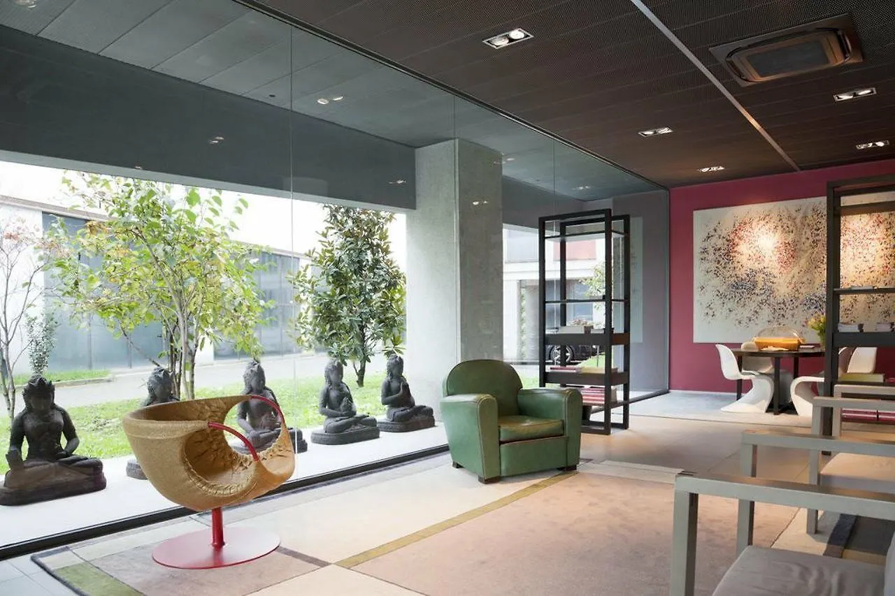 Zambala Luxury Apartments Milan Italy